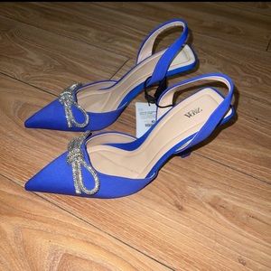 Zara bow toe shoes, never worn. With tag.